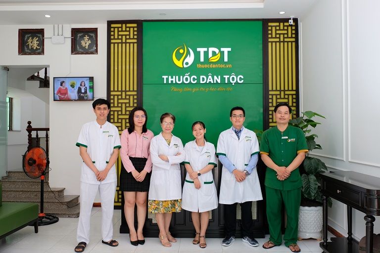 Đau cổ vai gáy khám ở đâu? - Trung tâm Nghiên cứu và Ứng dụng Thuốc Dân tộc 