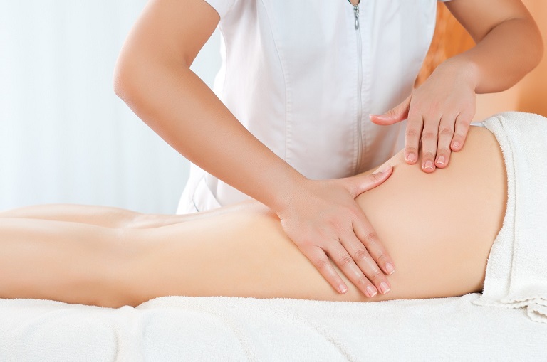 Giảm vòng 3 với phương pháp massage, bấm huyệt