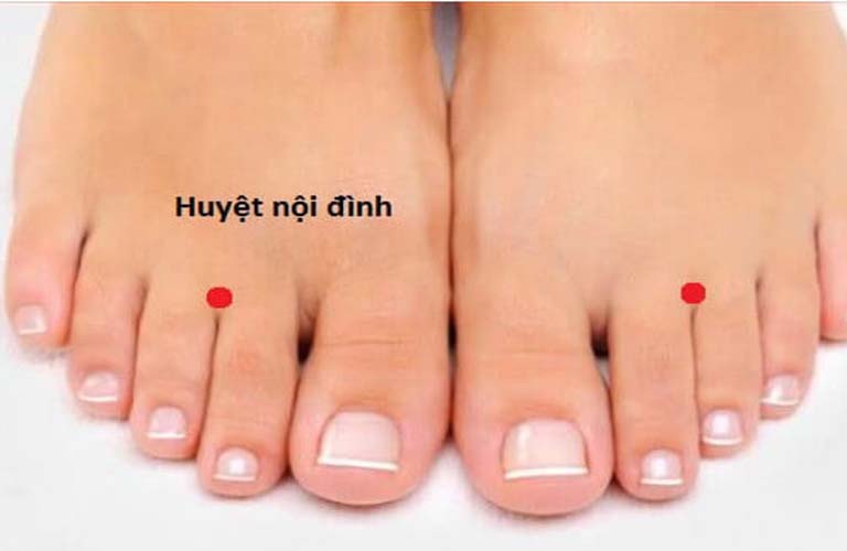 Huyệt Nội Đình là gì? Vị trí, tác dụng và cách xác định huyệt