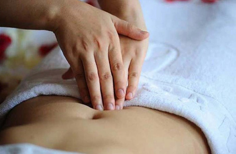 Xoa bóp (Massage) được ứng dụng phổ biến trong khai thông huyệt Đan Điền